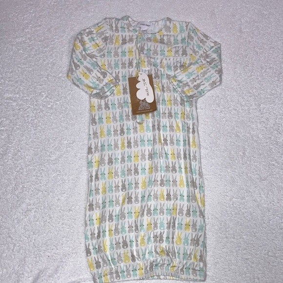 Nwt angel dear bunny bamboo elastic bottom gown size 0/3m - Picture 1 of 9